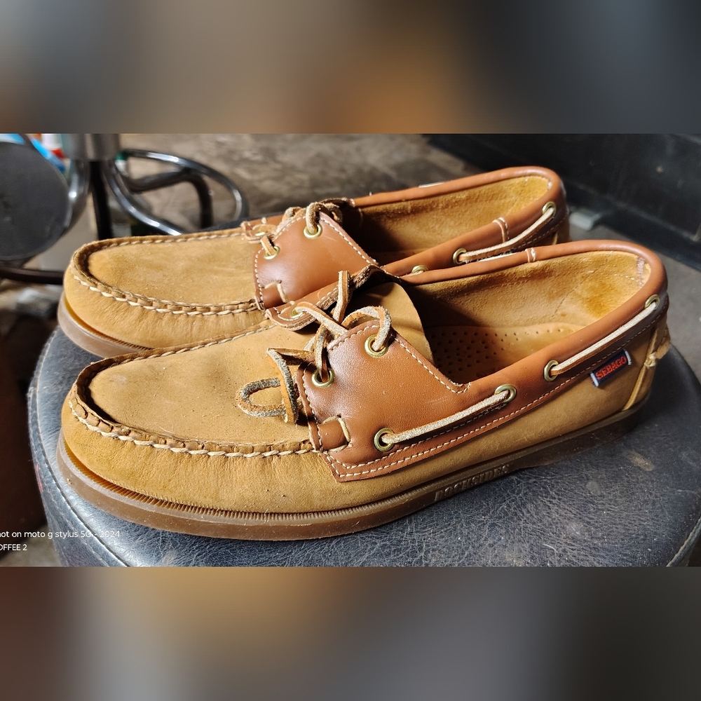 Sebago docksides